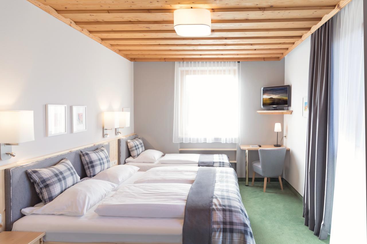 Hotel Gasthof Zum Kirchenwirt Puch bei Hallein Extérieur photo